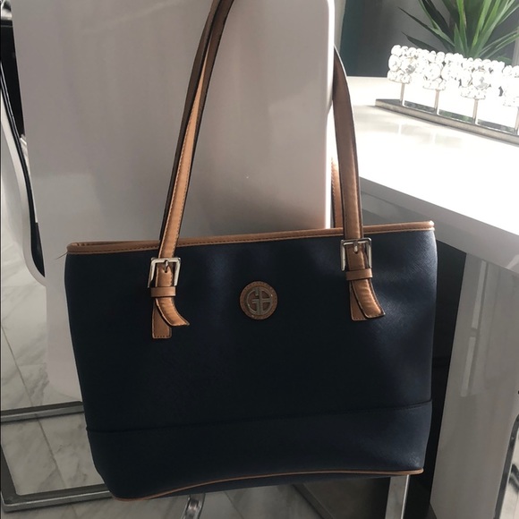 Giani Bernini Handbags - Gianni Bernini shoulder bag